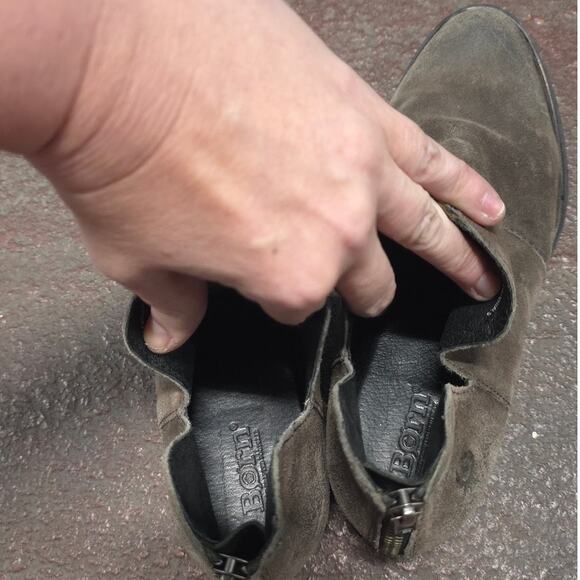 Born Women Kerri Avola Ankle Boots US 8 M brown leather suede low heel zipper - Picture 4 of 10